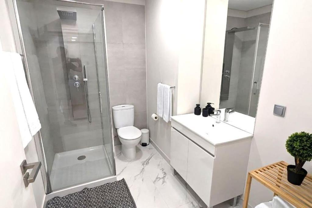 Appartement Top-floor One-bedroom Flats - Peaceful With Ocean And Views *