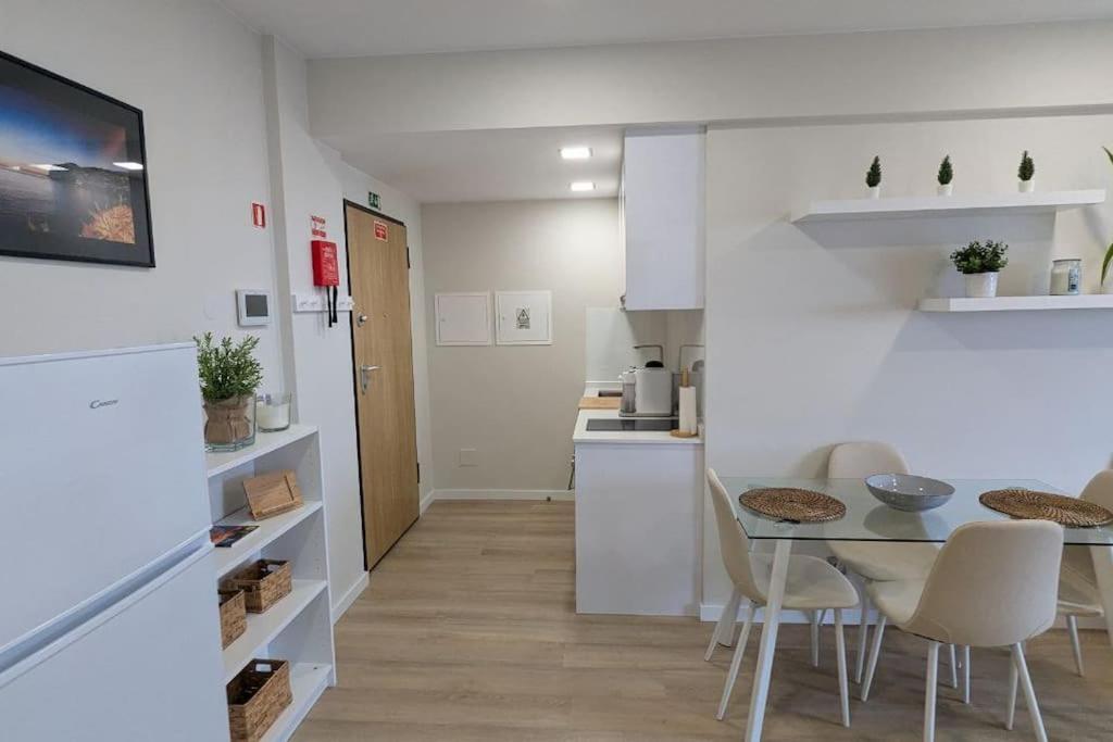 Appartement Top-floor One-bedroom Flats - Peaceful With Ocean And Views