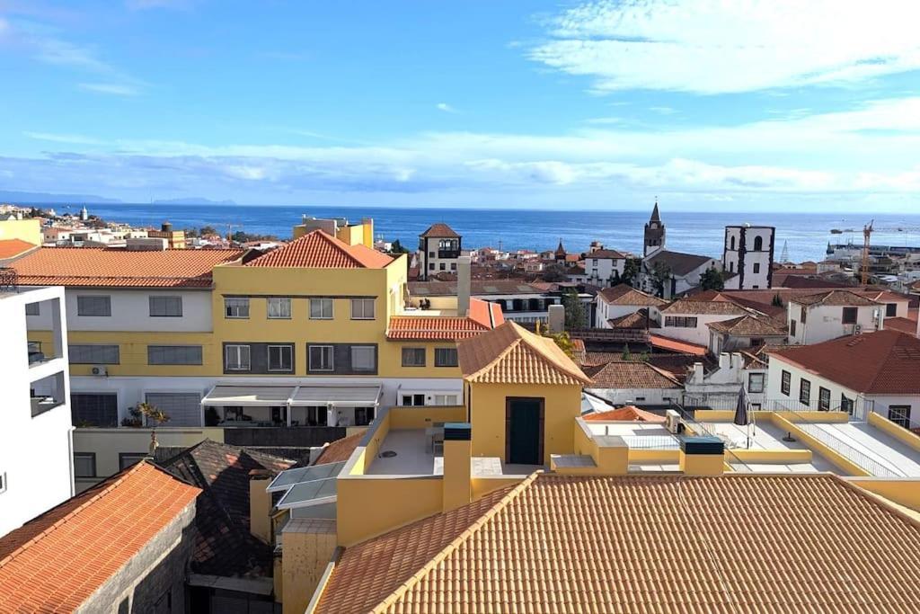 Top-floor One-bedroom Flats - Peaceful With Ocean And Views Appartement *