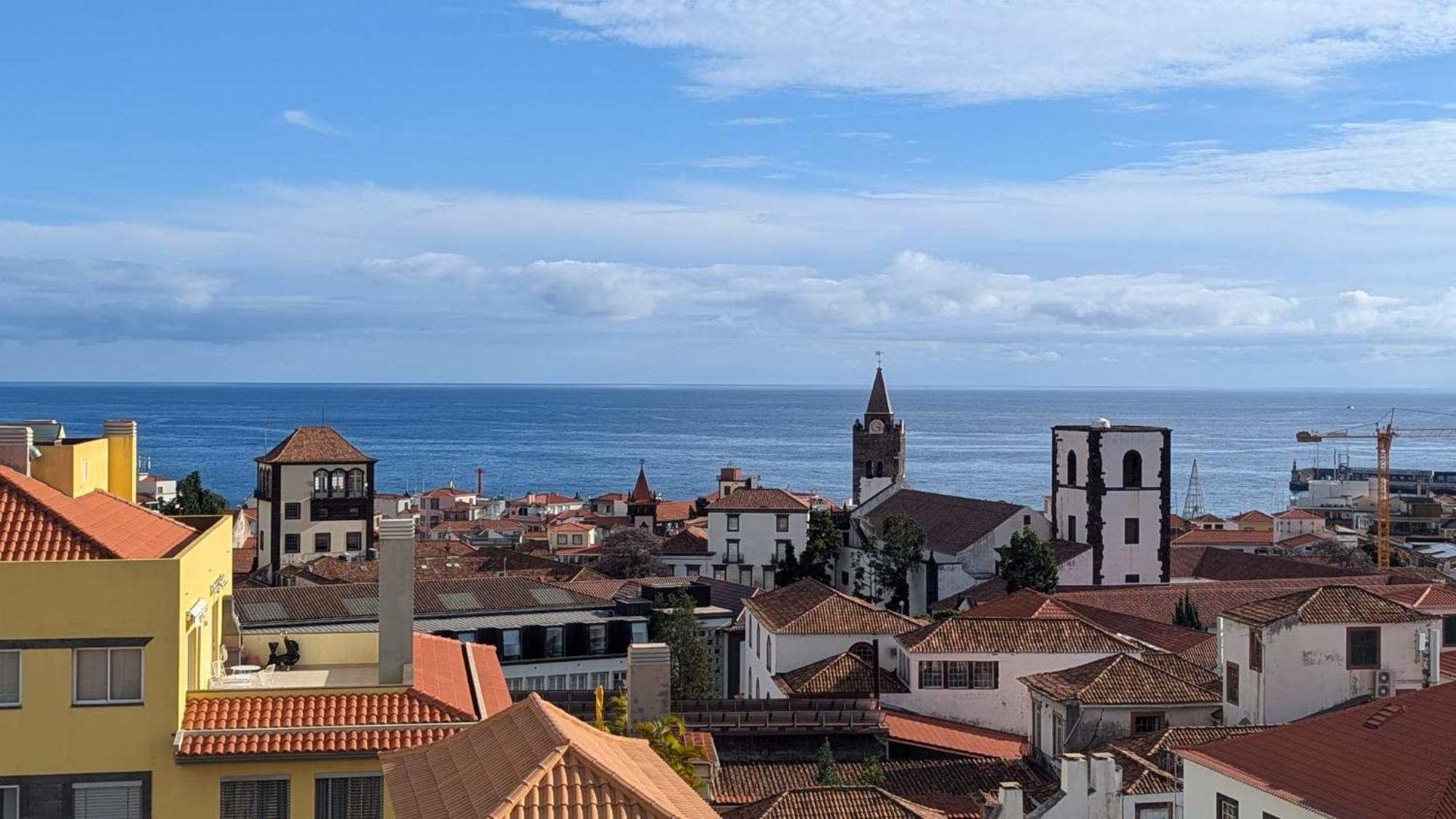 Appartement Top-floor One-bedroom Flats - Peaceful With Ocean And Views